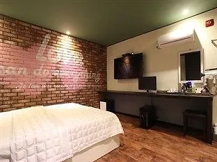 Hotel G7 Busan 2*,