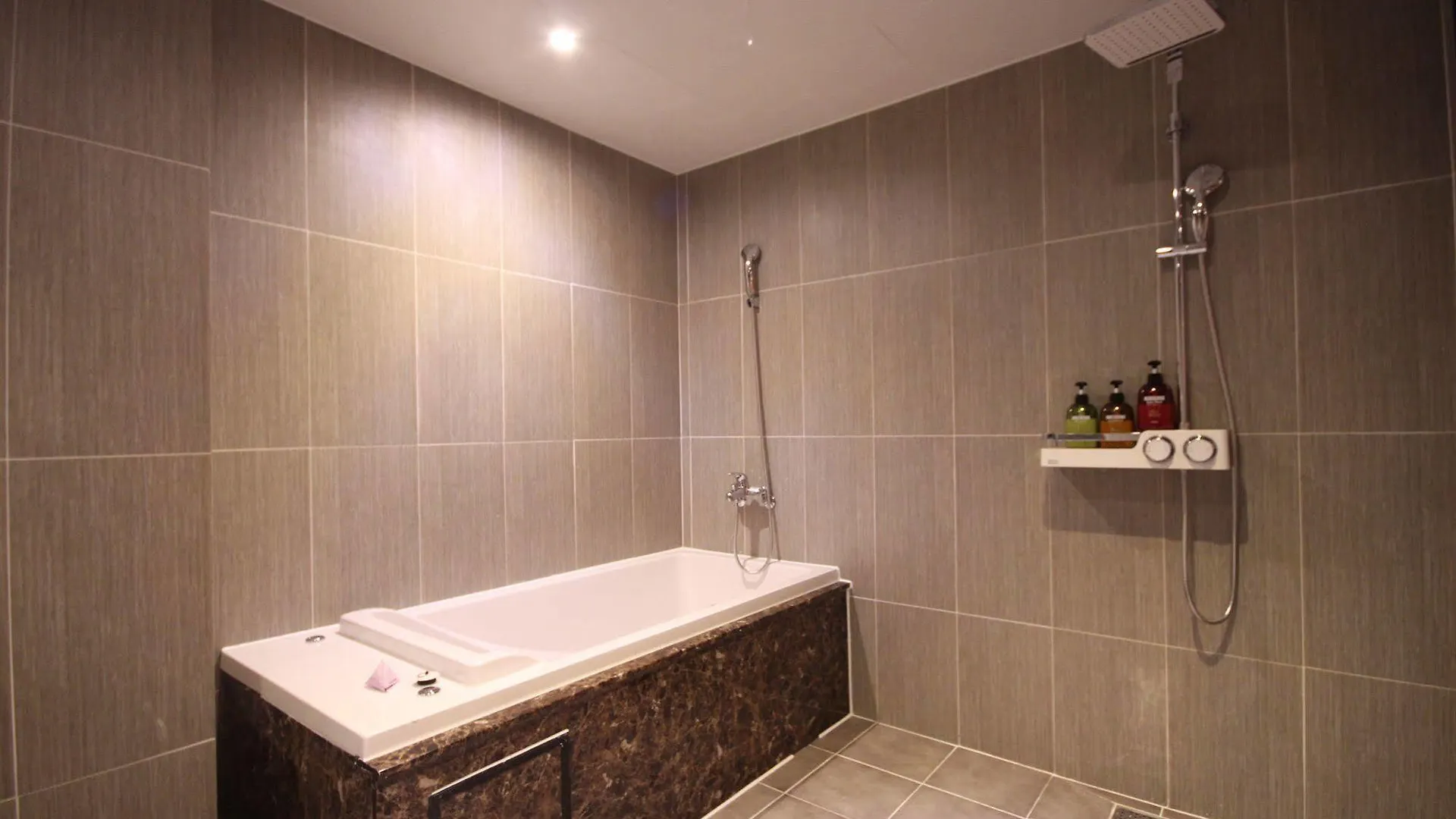 Hotel G7 Pusan Motel